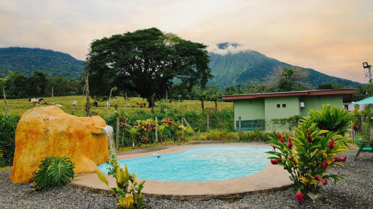 Chongos Place La Fortuna Extérieur photo